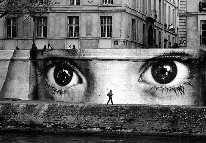 پاریس،گرافیتی۳