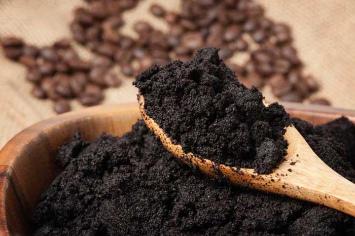 بهبود خراش روی چوب با استفاده از پودر و تفاله قهوه