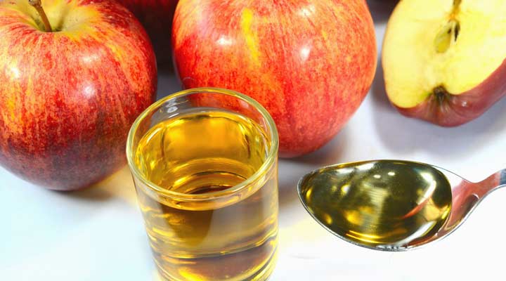 ۸ نوشیدنی فوق‌العاده برای تنظیم فشار خون - سرکه سیب با داشتن پتاسیم به تنظیم فشار خون کمک می کند.