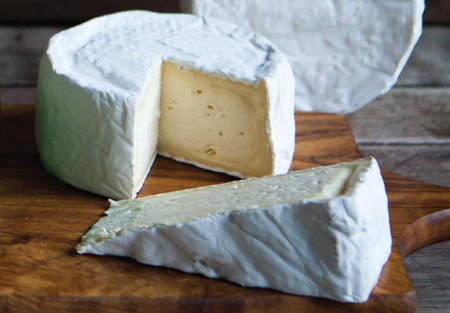 طرز تهیه پنیر خانگی سالم و خوشمزه با چند روش مختلف