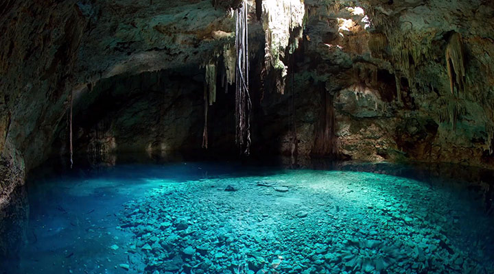 چشمه‌هایی زیرزمینی سنوت در مکزیک - عجیب‌ترین جاذبه‌های طبیعی دنیا 