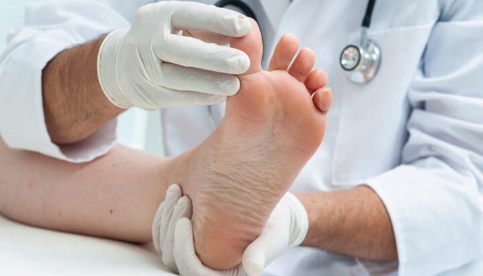 4 نکته‌ای که هنگام انتخاب متخصص مناسب پا و مچ پا برای شرایط خود باید در نظر بگیرید